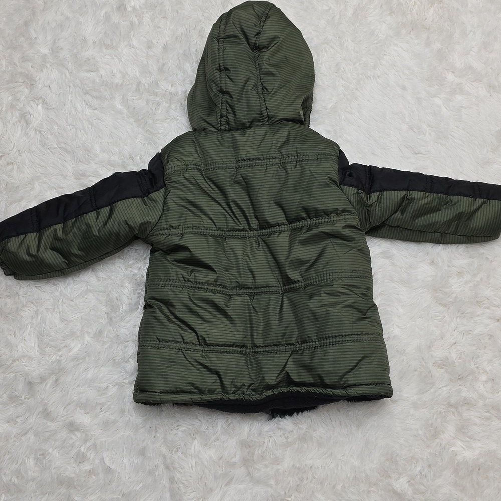 Ixtreme Green & Black Puffer Coat. Size 3T - Picture 7 of 7